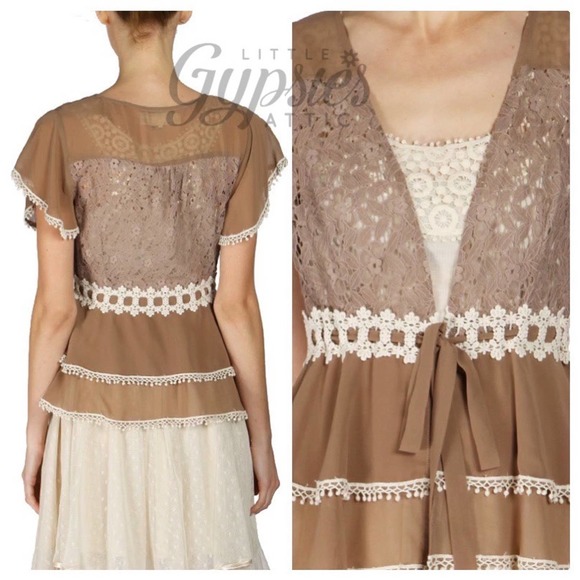 A'reve Woodland Cottage Chiffon Cardi Top - Picture 4 of 10